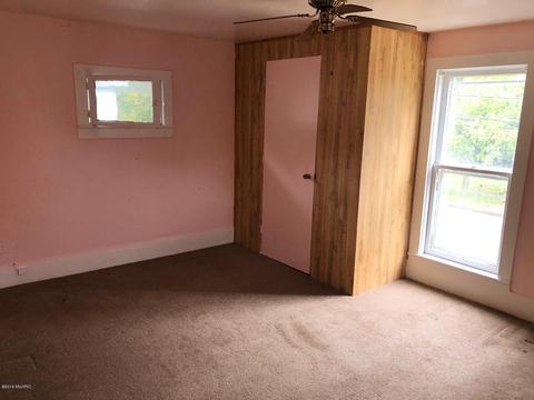 76 E Pearl St, Coldwater, MI 49036 photo 16