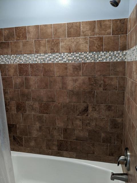 1608 Fourth St, Jackson, MI 49203 photo 5