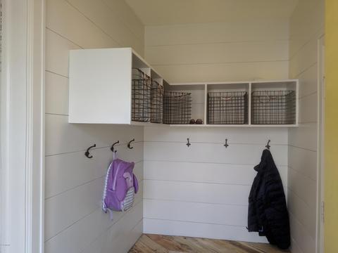 1608 Fourth St, Jackson, MI 49203 photo 2