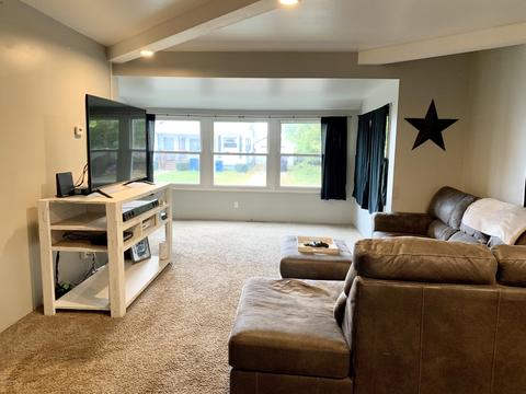 125 E Grant St, Bronson, MI 49028 photo 5