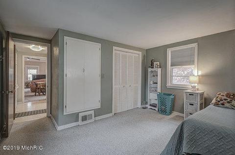 216 E Lytle St, Ionia, MI 48846 photo 19
