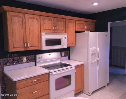 4840 Reading Rd E, Osseo, MI 49266 photo 11