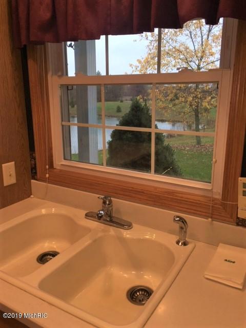 4840 Reading Rd E, Osseo, MI 49266 photo 10
