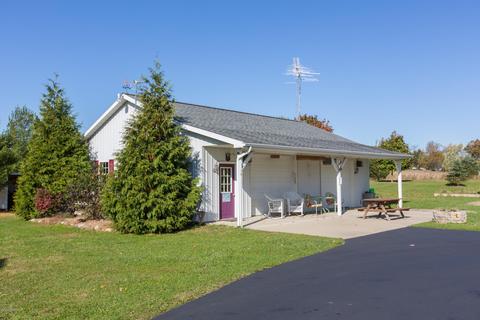 4840 Reading Rd E, Osseo, MI 49266 photo 23
