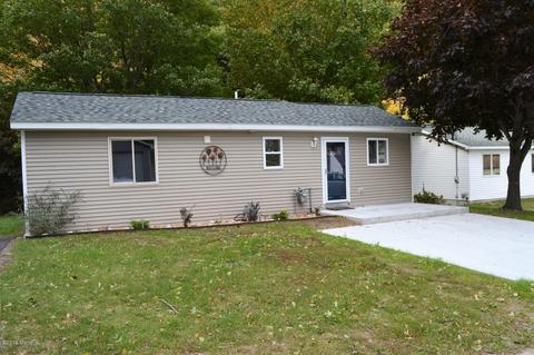 351 Crapo St, Elberta, MI 49628 photo 1