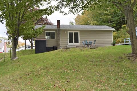 351 Crapo St, Elberta, MI 49628 photo 11
