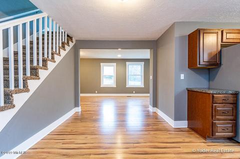 13382 Grindle Dr SE, Lowell, MI 49331 photo 26