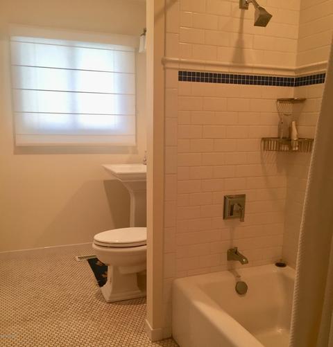 306 Cedar St, Three Oaks, MI 49128 photo 7