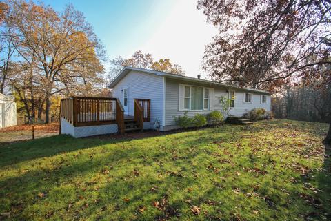 52173 Johnson Rd, Three Rivers, MI 49093 photo 2