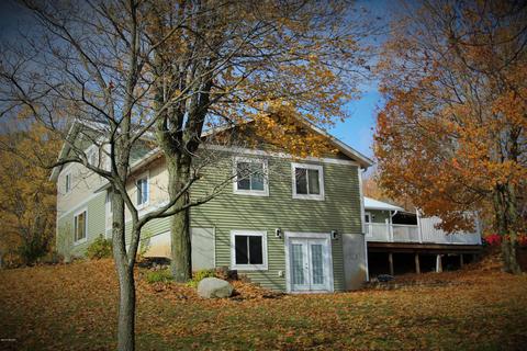 5407 Lacey Rd, Dowling, MI 49050 photo 2