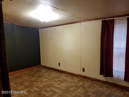 4125 S Short Dr, Baldwin, MI 49304 photo 4