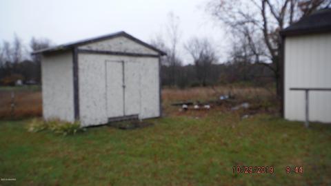 4053 E Fillmore Rd, White Cloud, MI 49349 photo 11