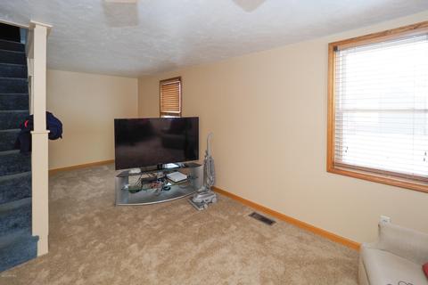 365 W Fourth St, Constantine, MI 49042 photo 6