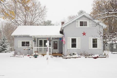 365 W Fourth St, Constantine, MI 49042 photo 2