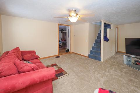 365 W Fourth St, Constantine, MI 49042 photo 5