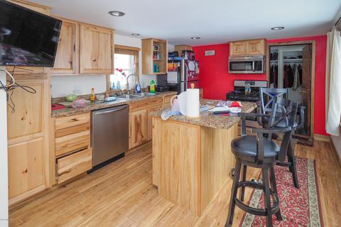 365 W Fourth St, Constantine, MI 49042 photo 10