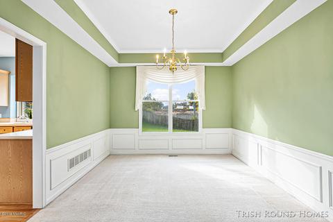 21 Fox Point Ct NE, Ada, MI 49301 photo 5
