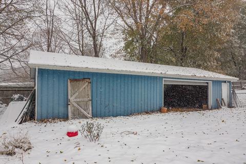 9475 Douglas Ave, Plainwell, MI 49080 photo 23