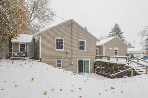 9475 Douglas Ave, Plainwell, MI 49080 photo 29