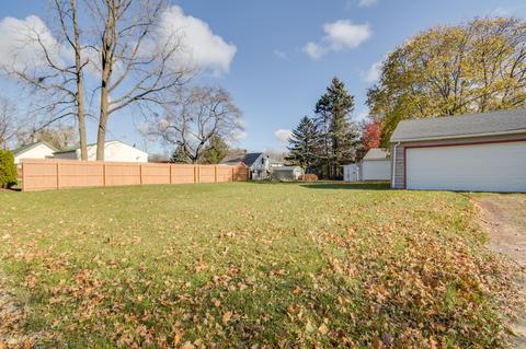 801 E Harris St, Lansing, MI 48906 photo 22