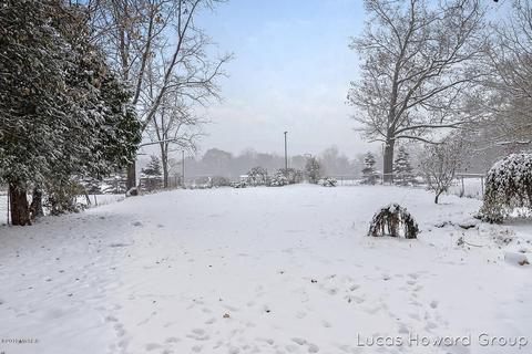 220 Colfax St, Plainwell, MI 49080 photo 16