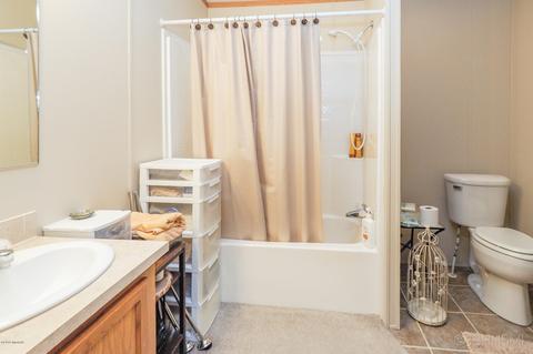 24944 E Point Dr, Mattawan, MI 49071 photo 14