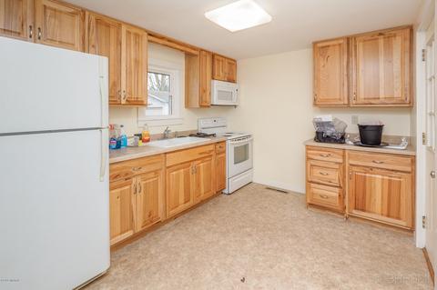 216 Clinton St, Mendon, MI 49072 photo 7