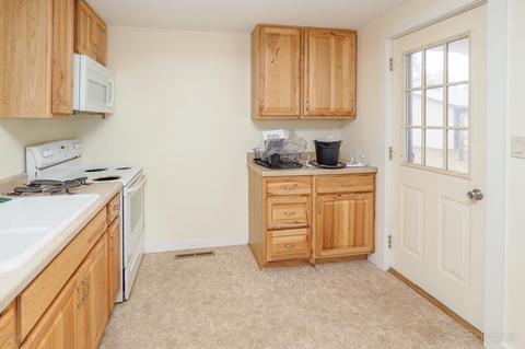 216 Clinton St, Mendon, MI 49072 photo 8