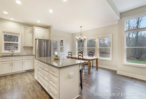 4599 Amazon Dr, Lowell, MI 49331 photo 5