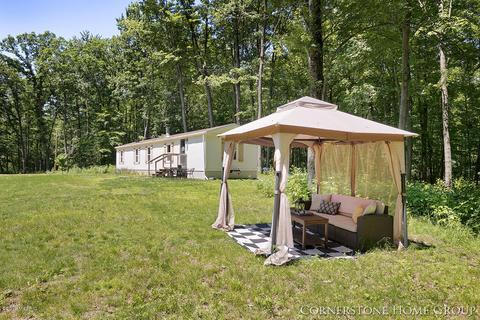 8360 Johnson Rd, Belding, MI 48809 photo 17