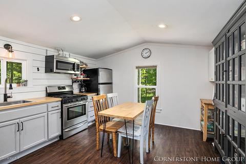 8360 Johnson Rd, Belding, MI 48809 photo 10