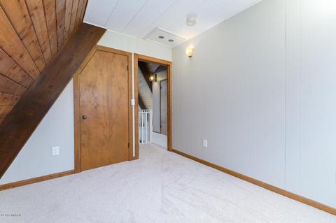 10637 Douglas Ave, Plainwell, MI 49080 photo 17