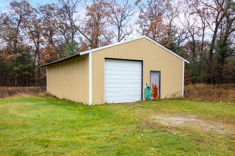 1846 Benston Rd, Whitehall, MI 49461 photo 7