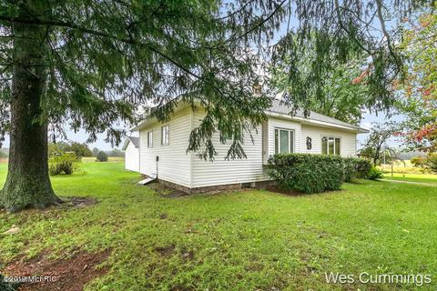 408 A 150th Ave, Morley, MI 49336 photo 2