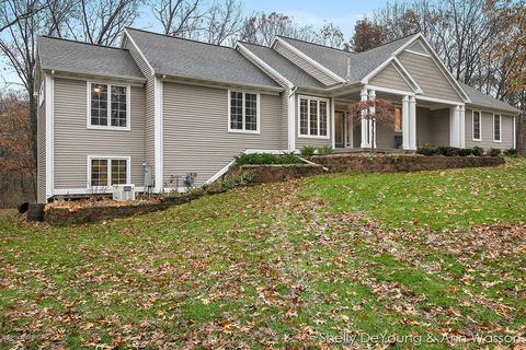 1330 Sargent Ave SE, Ada, MI 49301 photo 2