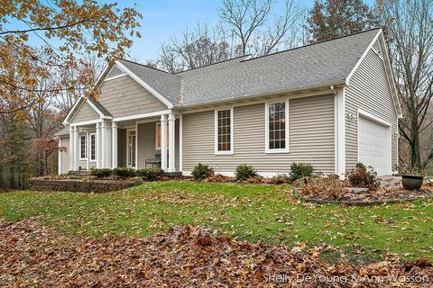 1330 Sargent Ave SE, Ada, MI 49301 photo 3