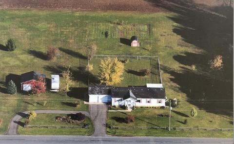 22720 Pinhook Rd, Mendon, MI 49072 photo 2