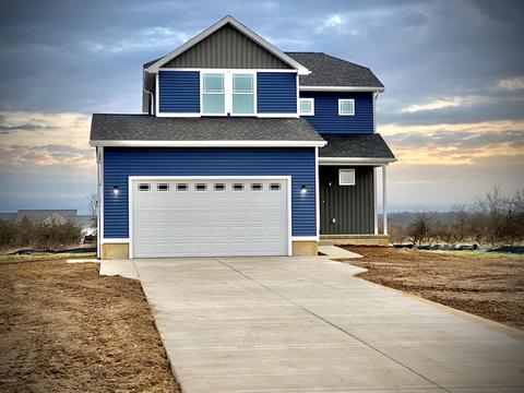 8123 Idared Rd, Saint Johns, MI 48879 photo 1