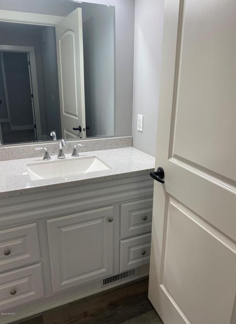 8123 Idared Rd, Saint Johns, MI 48879 photo 25