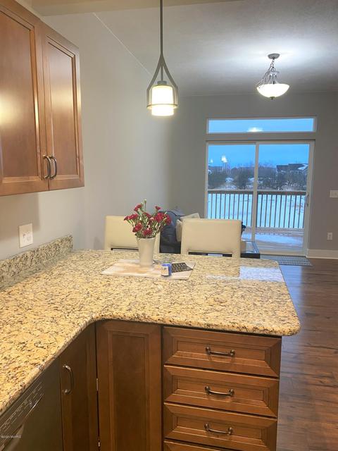 8123 Idared Rd, Saint Johns, MI 48879 photo 4