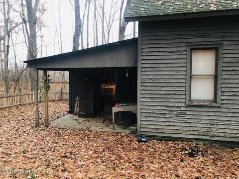 1407 E 16 Mile Rd, Bitely, MI 49309 photo 5
