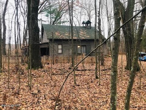 1407 E 16 Mile Rd, Bitely, MI 49309 photo 3