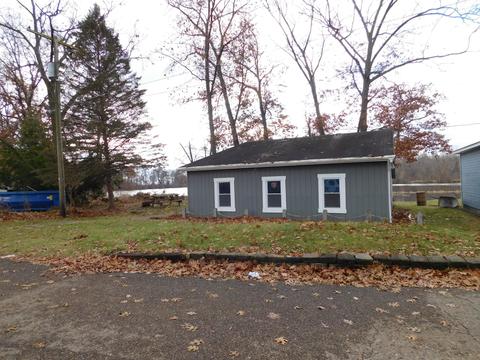 67050 Oxbow Rd, Constantine, MI 49042 photo 2