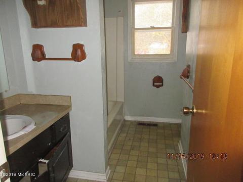 18470 6th Ave Rd, Three Rivers, MI 49093 photo 7