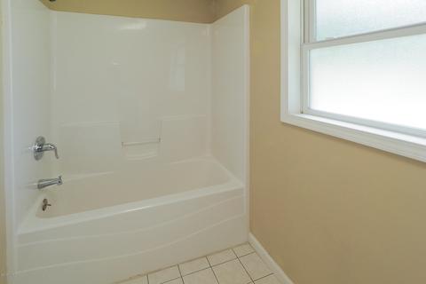 710 Tenth St, Three Rivers, MI 49093 photo 11