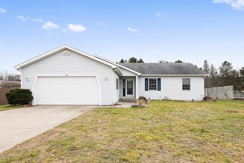 120 N Pointe Dr, Plainwell, MI 49080 photo 1