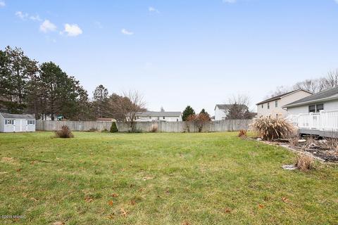 120 N Pointe Dr, Plainwell, MI 49080 photo 26