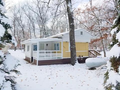 5333 S Arrowhead Trl, Baldwin, MI 49304 photo 1