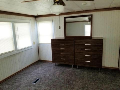 5333 S Arrowhead Trl, Baldwin, MI 49304 photo 12