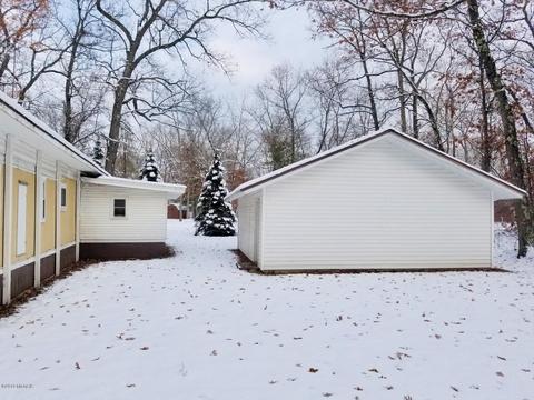 5333 S Arrowhead Trl, Baldwin, MI 49304 photo 5
